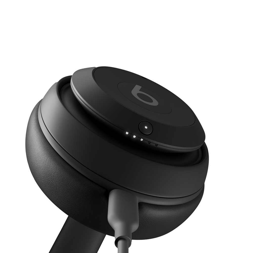 Beats-Studio-Pro-Black-3