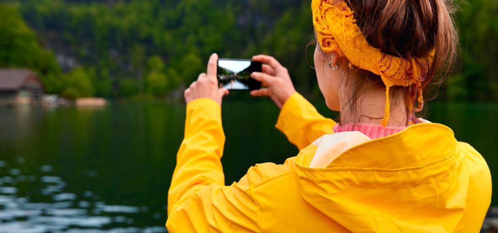 Фотографии iPhone 18 селфи-камера 24 Мп, прозрачный дизайн и обновленный Dynamic Island