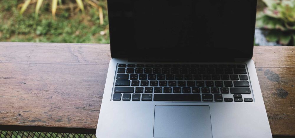 Фотографии Apple может добавить сенсорные экраны в MacBook Pro